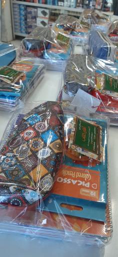 عکس آقای کتاب