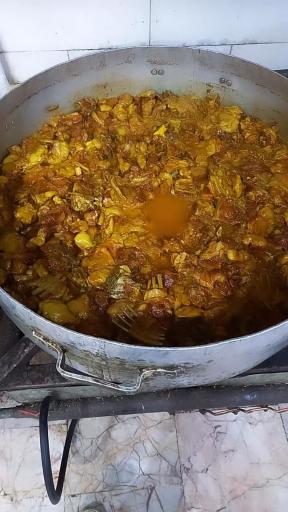 عکس رستوران و آشپزخانه عودی و پسران