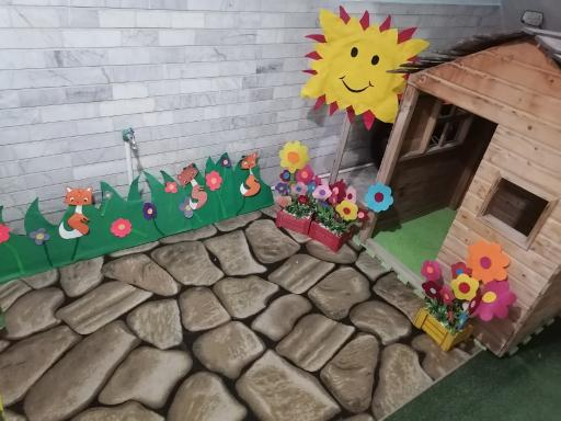 عکس کودکستان بهارک