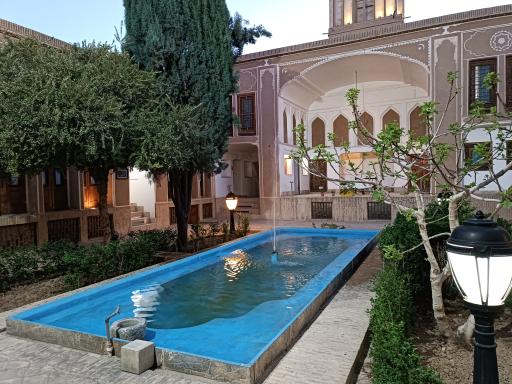 عکس هتل لاله یزد