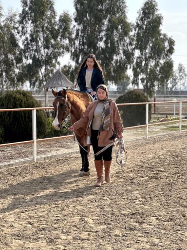 عکس باشگاه سوارکاری زرین (قره قولپاقی)