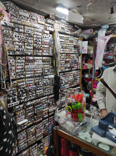 عکس خرازی و دکمه سرا مهدوی 