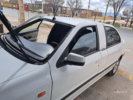 عکس شیشه اتومبیل کوه نور صفرپور