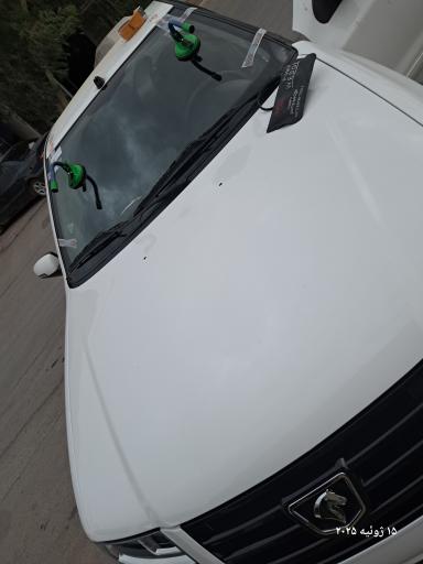 عکس شیشه اتومبیل کوه نور صفرپور