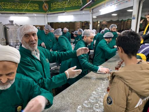 عکس چایخانه حضرت رضا علیه‌السلام صحن امام حسن