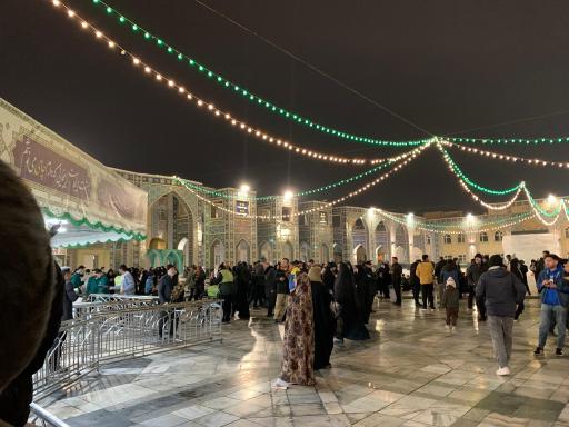 عکس چایخانه حضرت رضا علیه‌السلام صحن امام حسن