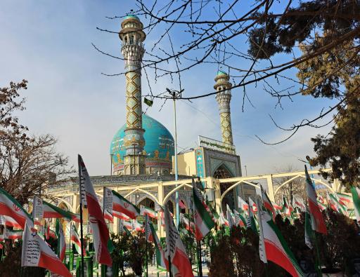 عکس گلزار شهدا امامزاده طاهر