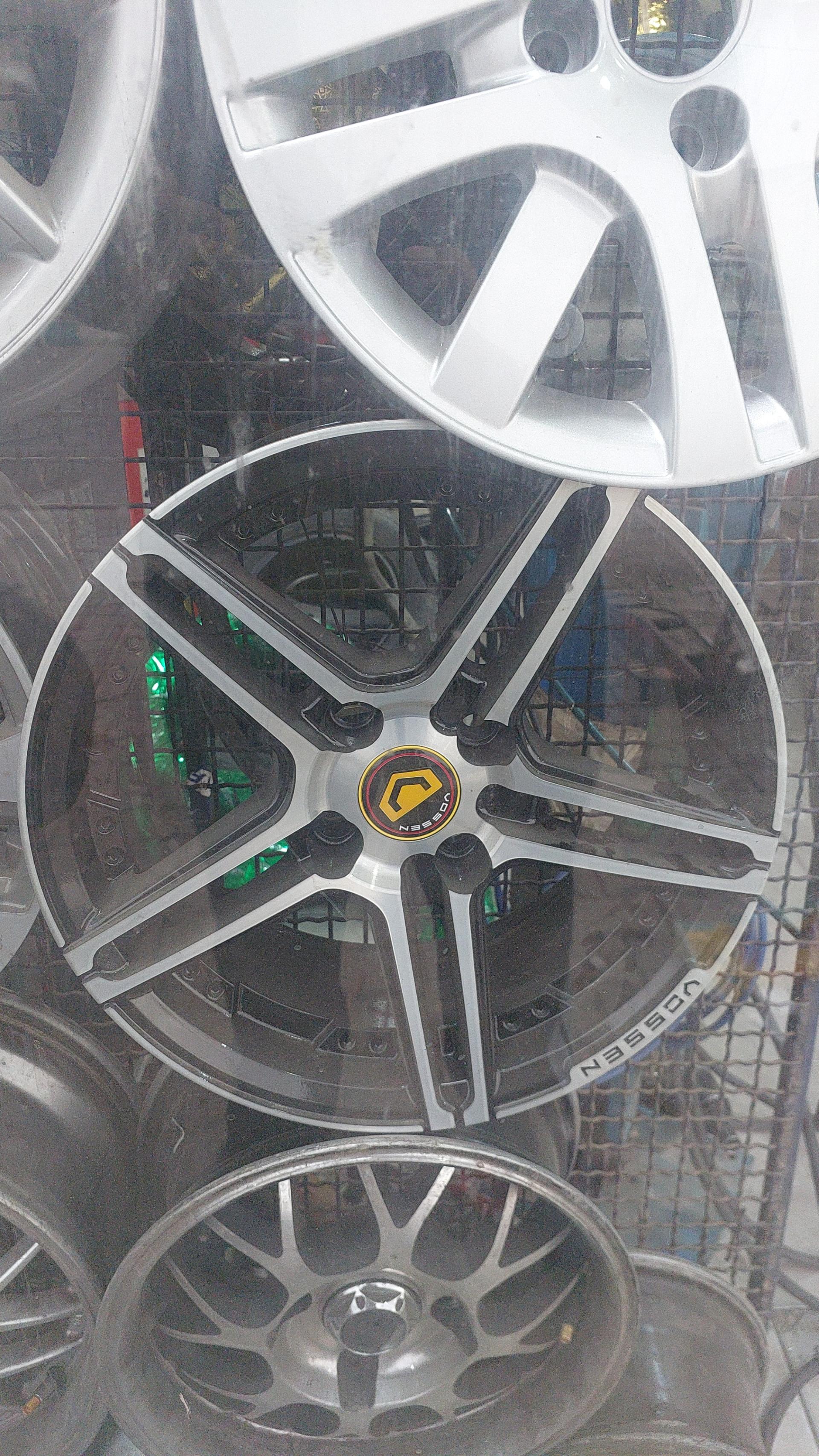 عکس رینگ و لاستیک سورانی