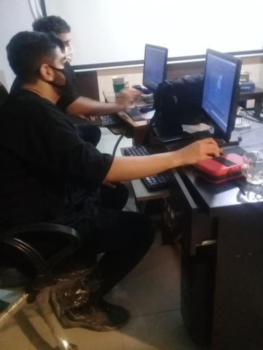 عکس آموزشگاه انیمیشن سازی و کامپیوتر محو هنر