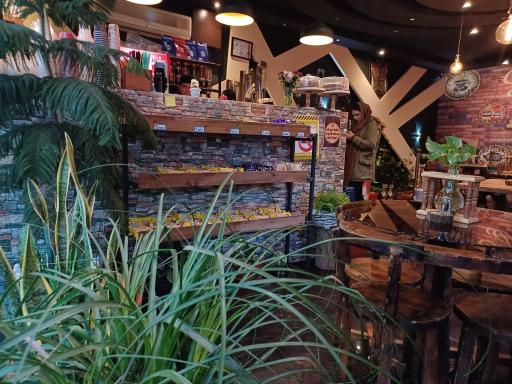 عکس کافه بمبک