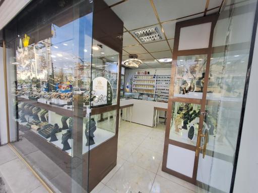 عکس فروشگاه ساعت حامد