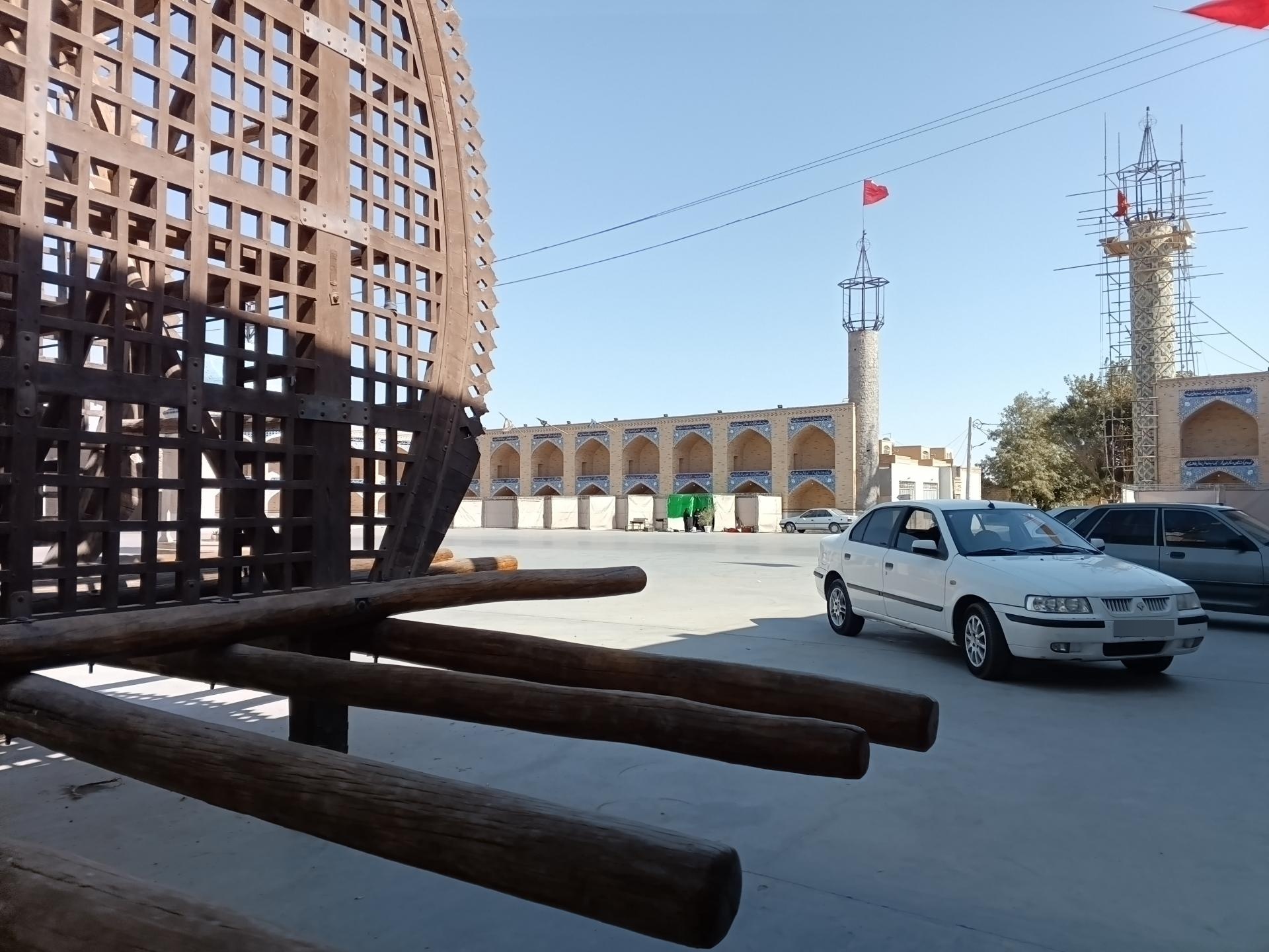 عکس حسینیه بزرگ محمدآباد