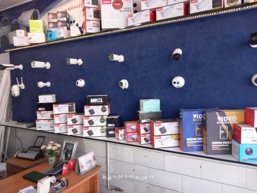 عکس سیستمهای حفاظتی و دوربین مداربسته ایمن گستران