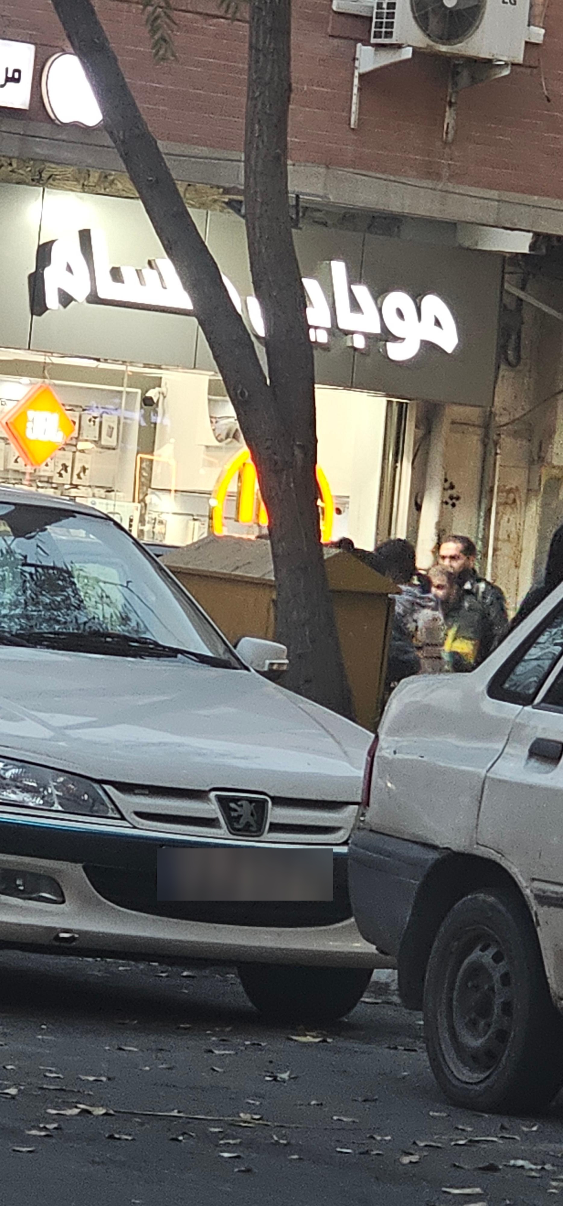 عکس موبایل حسام