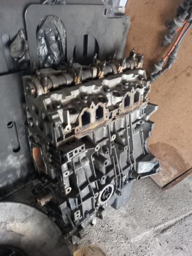 عکس تعمیرگاه تخصصی ایران خودرو و سایپا گرجی