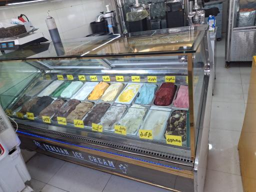 عکس آب میوه آبشار