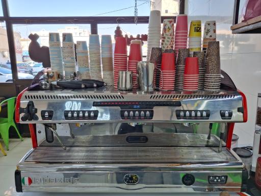 عکس آب میوه آبشار