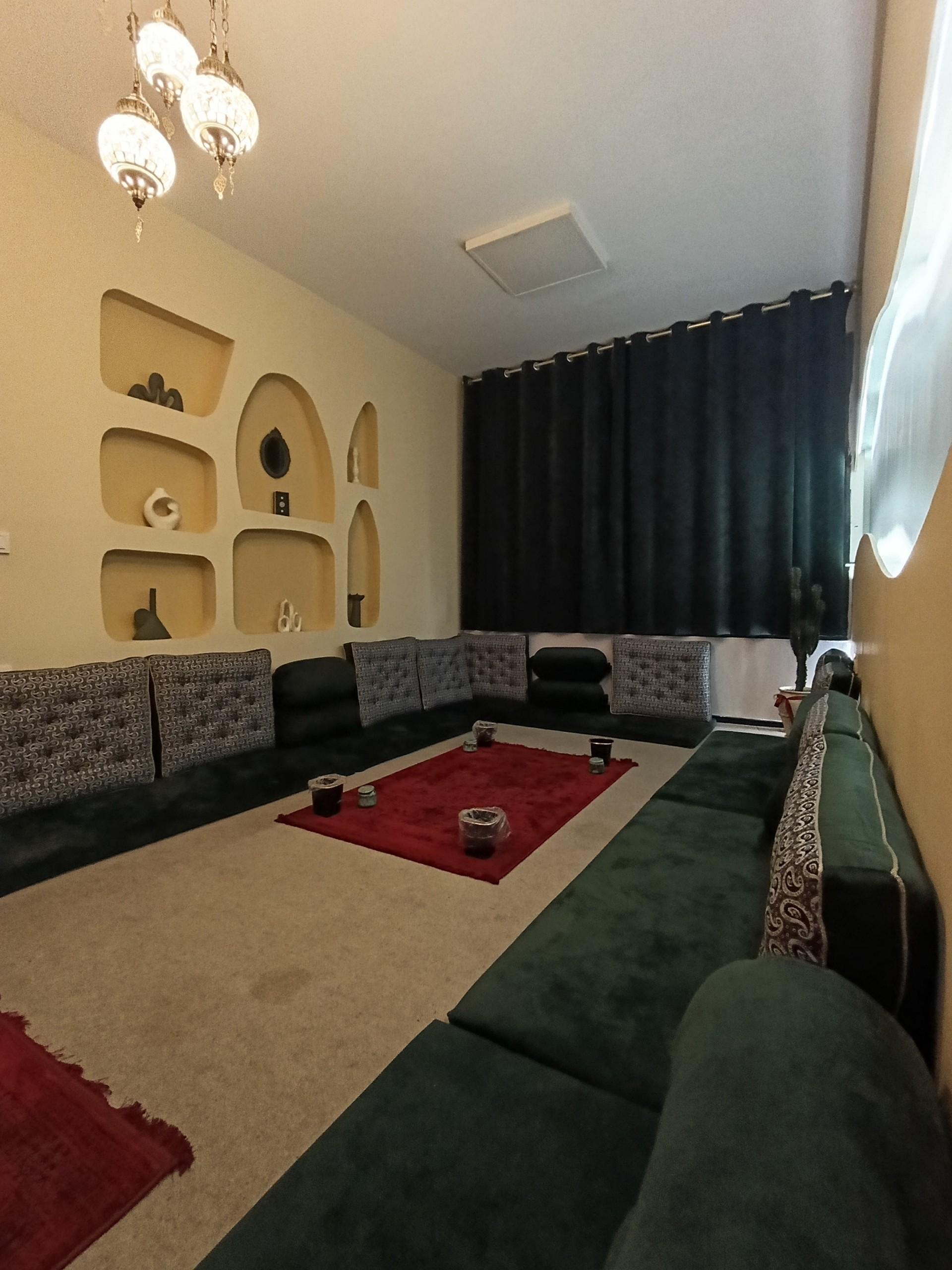 عکس کافه عربی مجلس