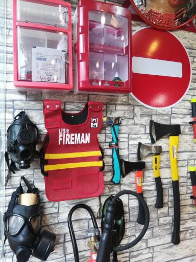 عکس تجهیزات ایمنی آتش نشانی آلفا