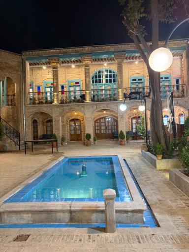عکس هتل آریانا
