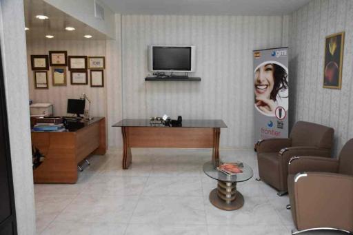 عکس مرکز ایمپلنت و دندانپزشکی ژیوان