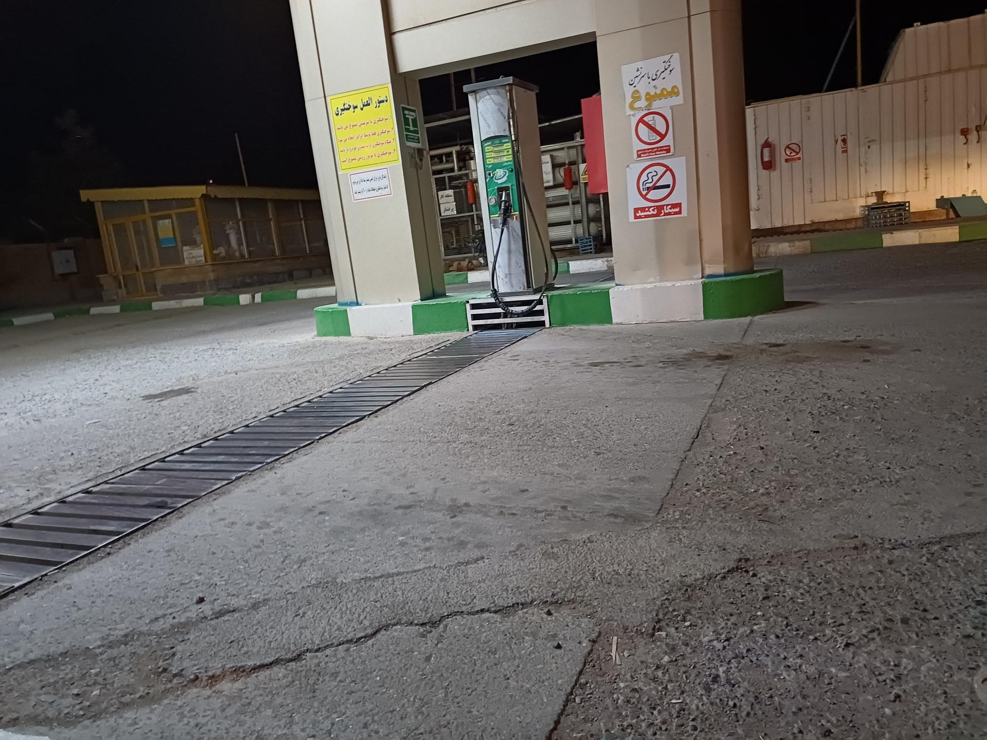 عکس پمپ گاز CNG فاطمی