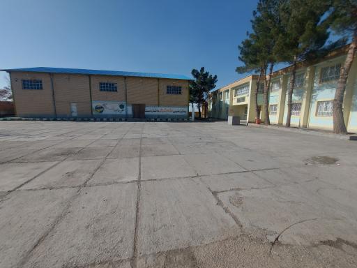 عکس هنرستان فنی و حرفه ای حضرت مریم