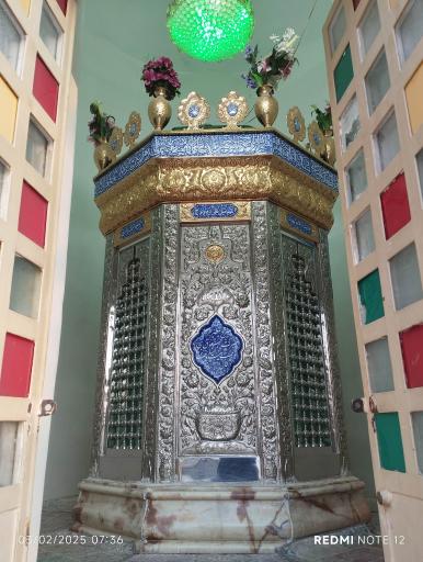 عکس بارگاه حیقوق نبی (ع)