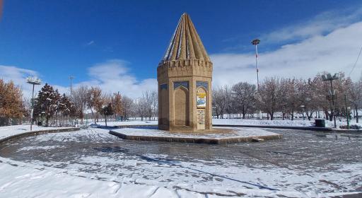 عکس بارگاه حیقوق نبی (ع)