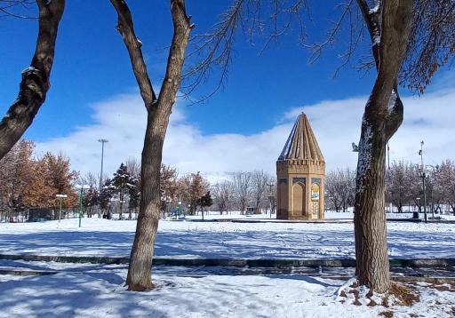 عکس بارگاه حیقوق نبی (ع)