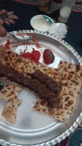 عکس کبابی بابا میرزا