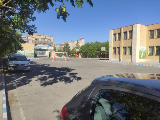 عکس دبیرستان نمونه دولتی استاد شهریار (پسرانه)