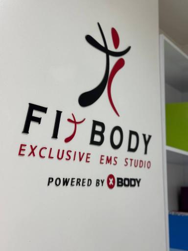 عکس باشگاه ورزشی ایکس بادی