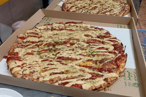 عکس پیتزا برنیا