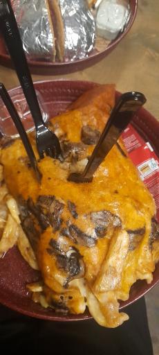 عکس چارکول برگر مهرشهر