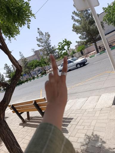 عکس  صادقیه 5