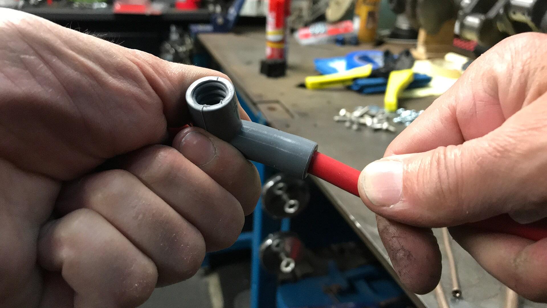 عکس انبار شرکت پخش وایر شمع وستل