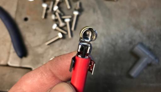 عکس انبار شرکت پخش وایر شمع وستل