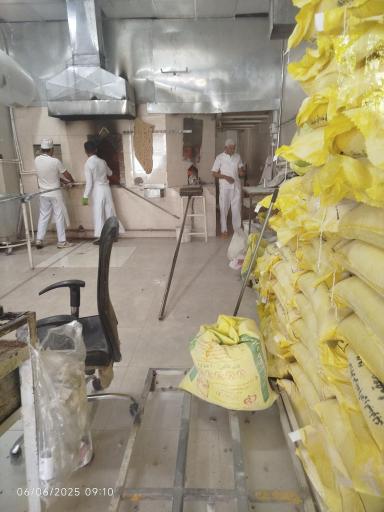 عکس نانوایی سنگکی