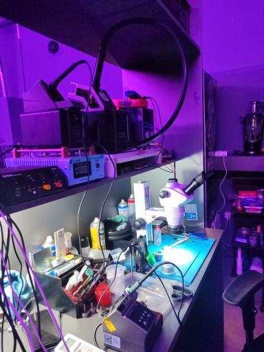 عکس تعمیرات موبایل امن