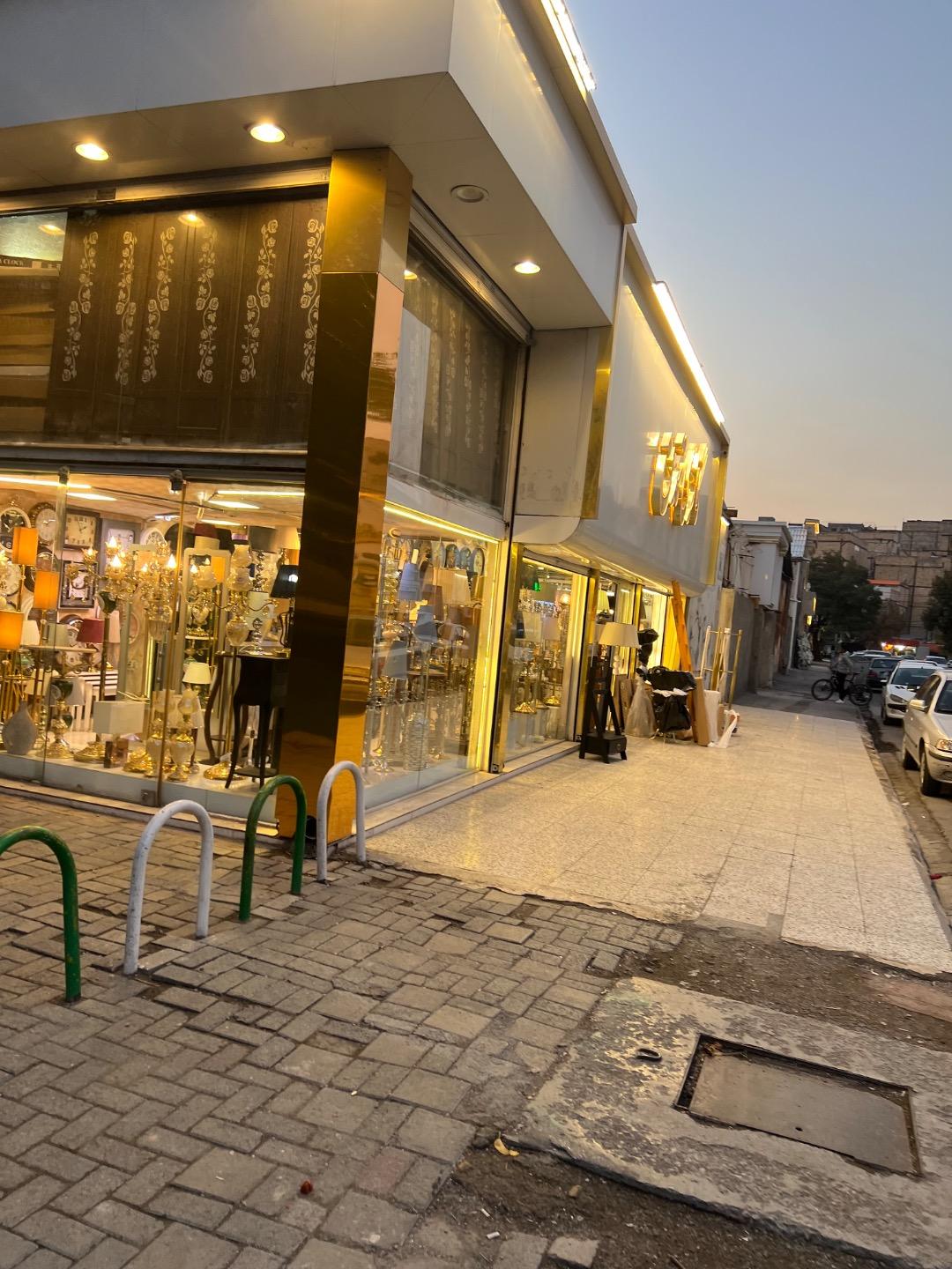عکس گالری تمدن و قاب سازی صدرا
