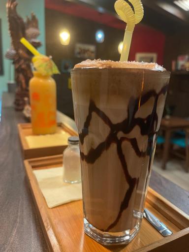 عکس کافه دوستان