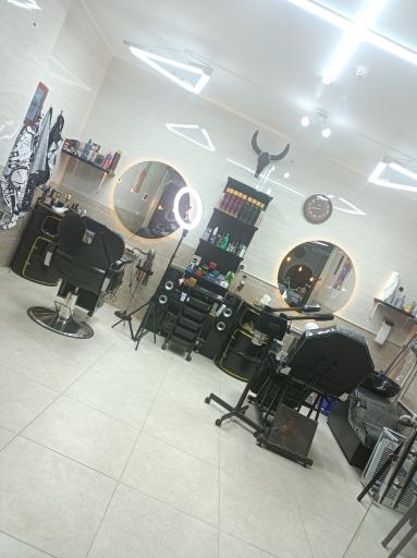 عکس پیرایش حمید آرایی 