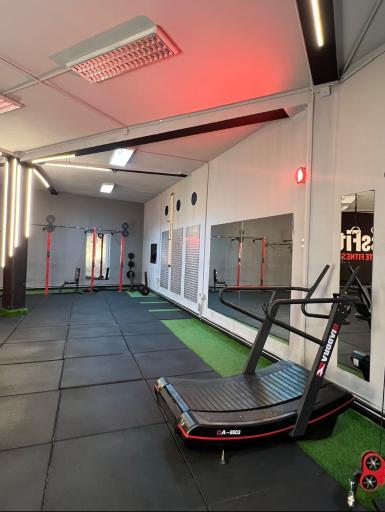 عکس باشگاه انجلز فیتنس استودیو