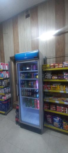 عکس فروشگاه زنجیره ای گندم 