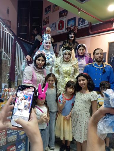 عکس تالار هنر