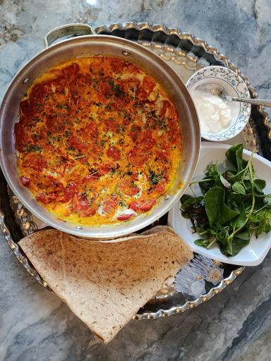 عکس چایخانه و دیزی سرای سنتی پدر خوانده 