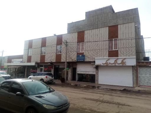 عکس داروخانه و درمانگاه شبانه روزی دانش