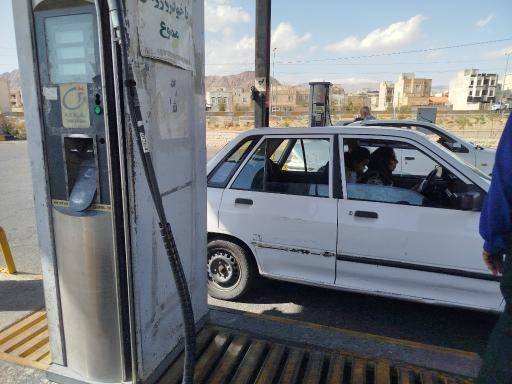 عکس پمپ گاز CNG
