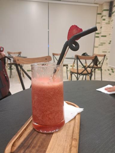 عکس کافه رستوران مذهبی هلال